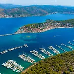 Maya Z Mit Blick Auf Wasser By Interhome Apartament Rogoznica (Sibenik-Knin)