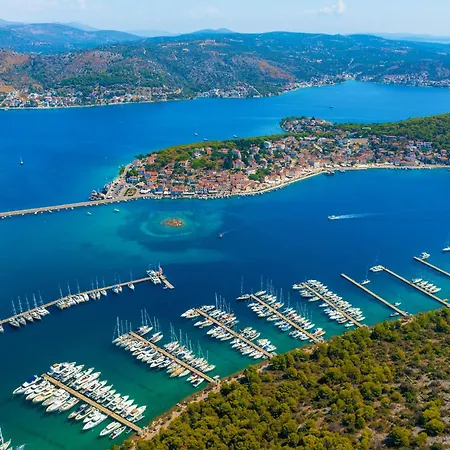 Maya Z Mit Blick Auf Wasser By Interhome Appartement Rogoznica (Sibenik-Knin)