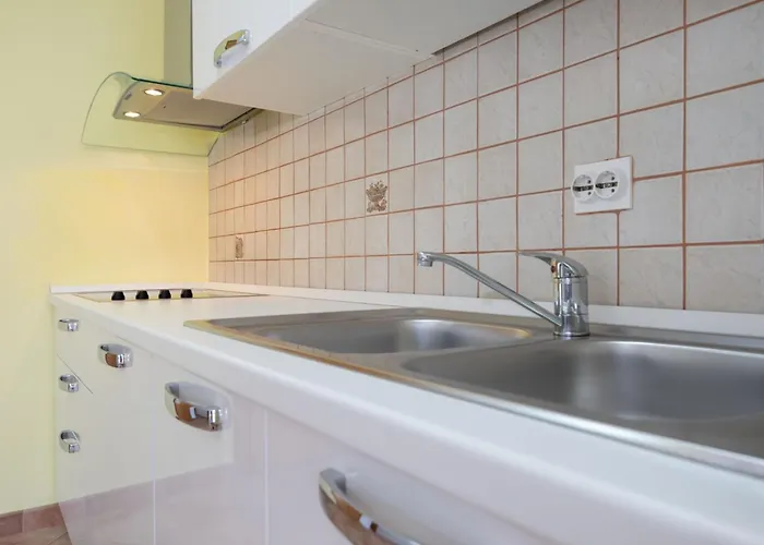 Appartement Maya Z Mit Blick Auf Wasser By Interhome